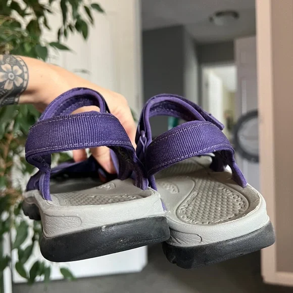 Keen Water/Hiking Sandal sz9.5 - Picture 3 of 10